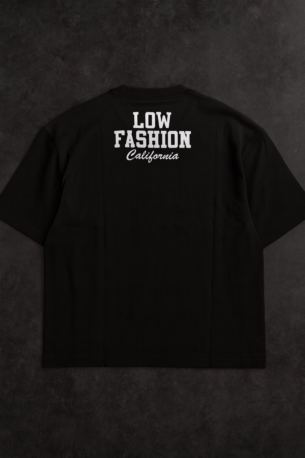 I do not follow trends (Black)